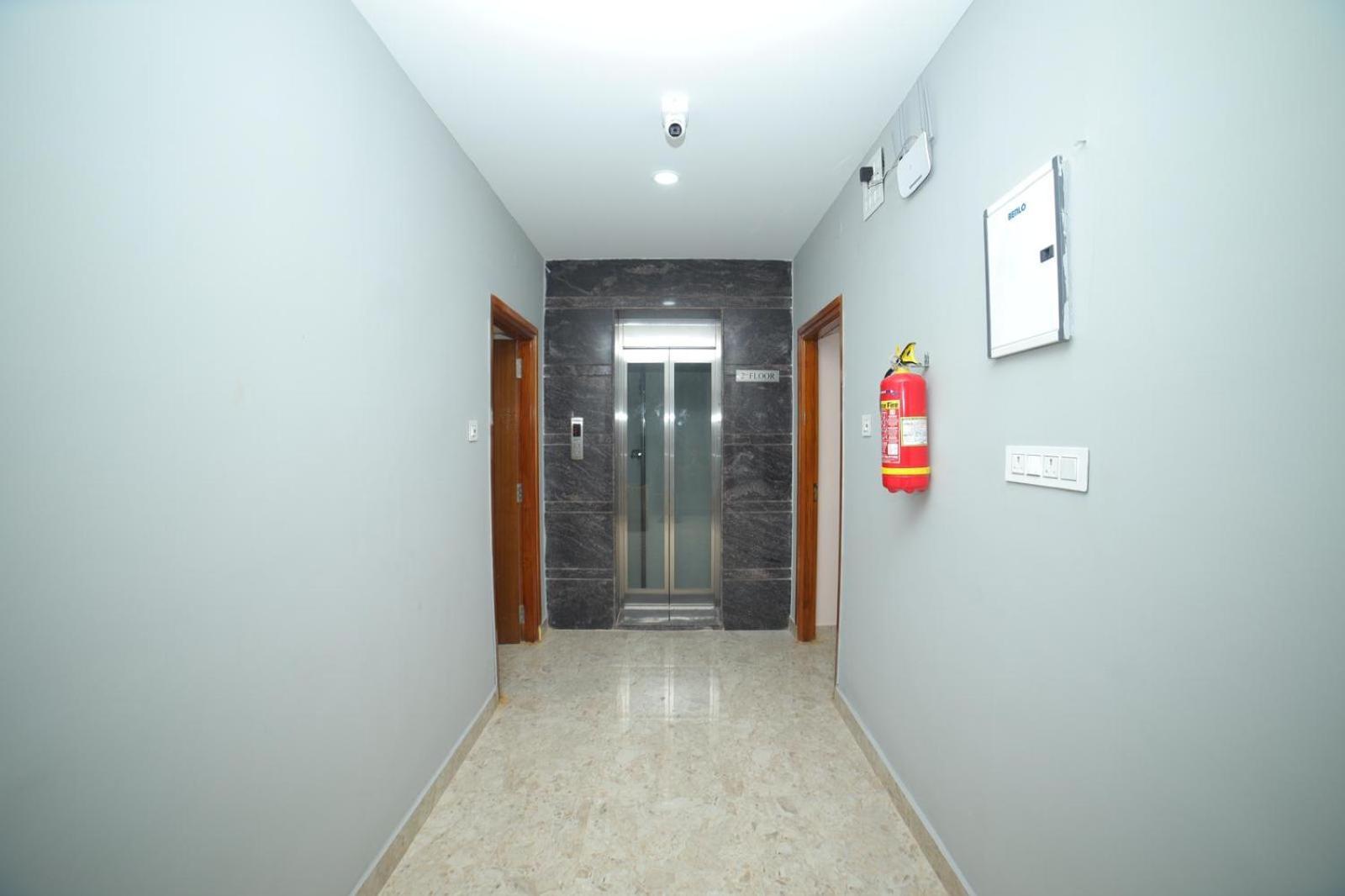 Hotel Sri Ganesh Grand Tirupati Exterior foto